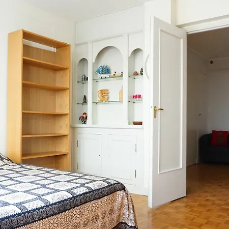 Apartment Ternes 17 Paris